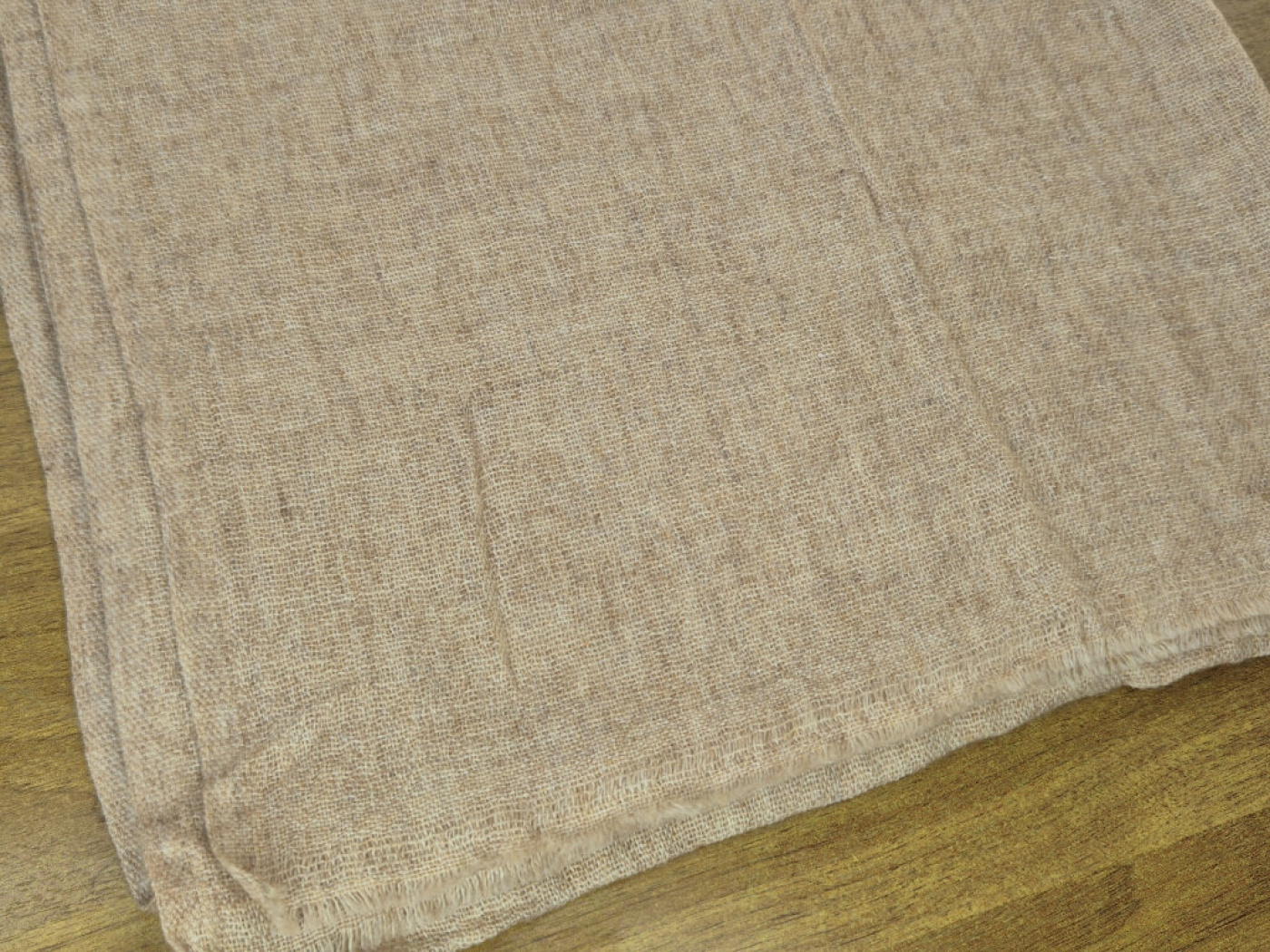 Thinlight-Schal – Farbe Sandbeige